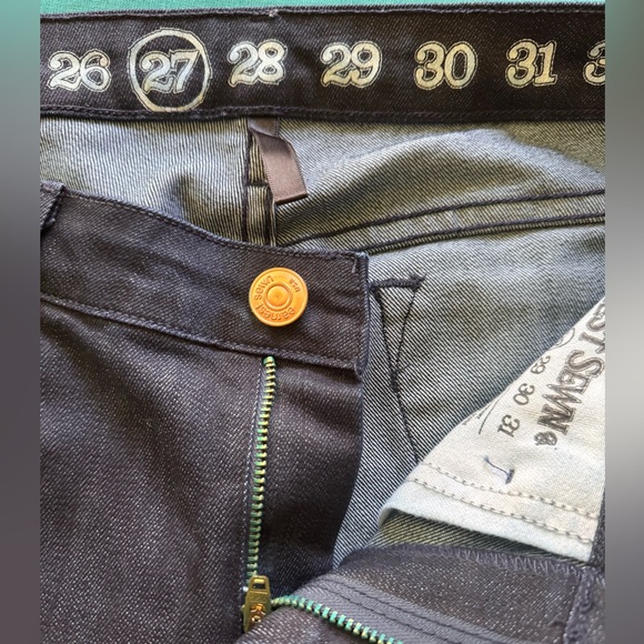 NWOT EARNEST SEWN Cigarette Leg HARLAN.93B Women’s Dark Blue Wash Jeans Size 28 - Picture 3 of 8